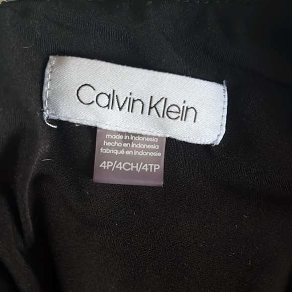 Lot of 2 - Calvin Klein Tops - Picture 3 of 6